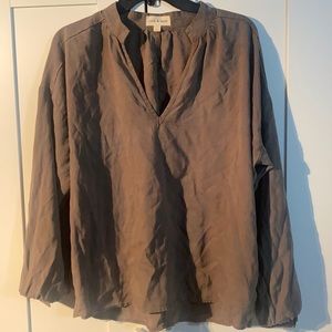 Cloth & Stone noise in a moss green color.